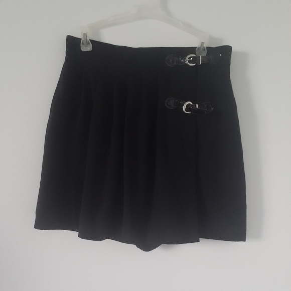 Dresses & Skirts - 2 For 25$ Women's Black Skirt From Year 2000